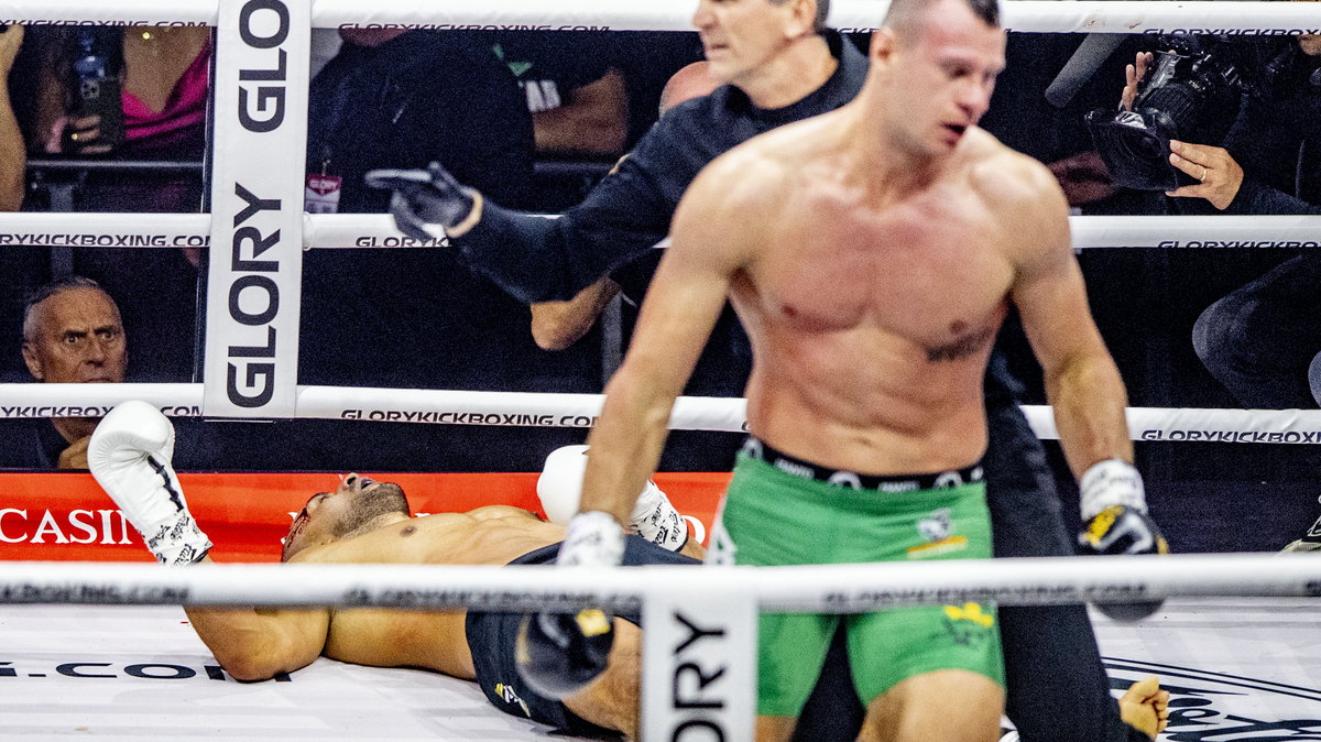 Arkadiusz Wrzosek - Badr Hari