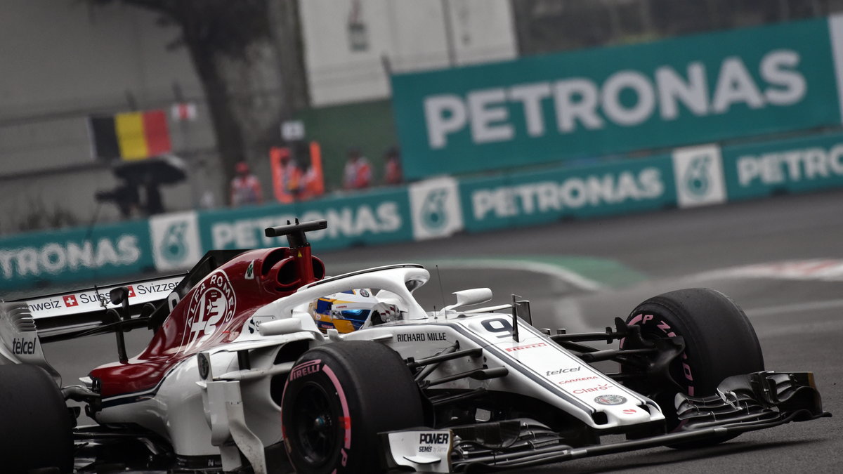 Marcus Ericsson w barwach Saubera