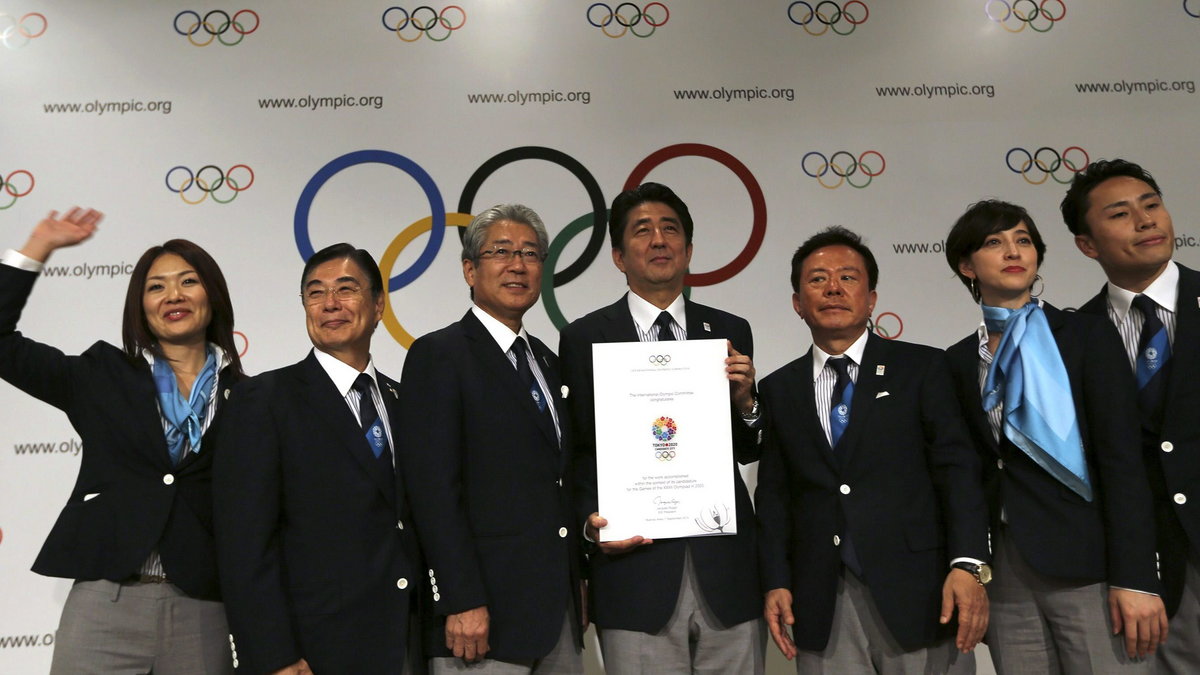 Reprezentacja Japonii podczas obrad MKOl w Buenos Aires 