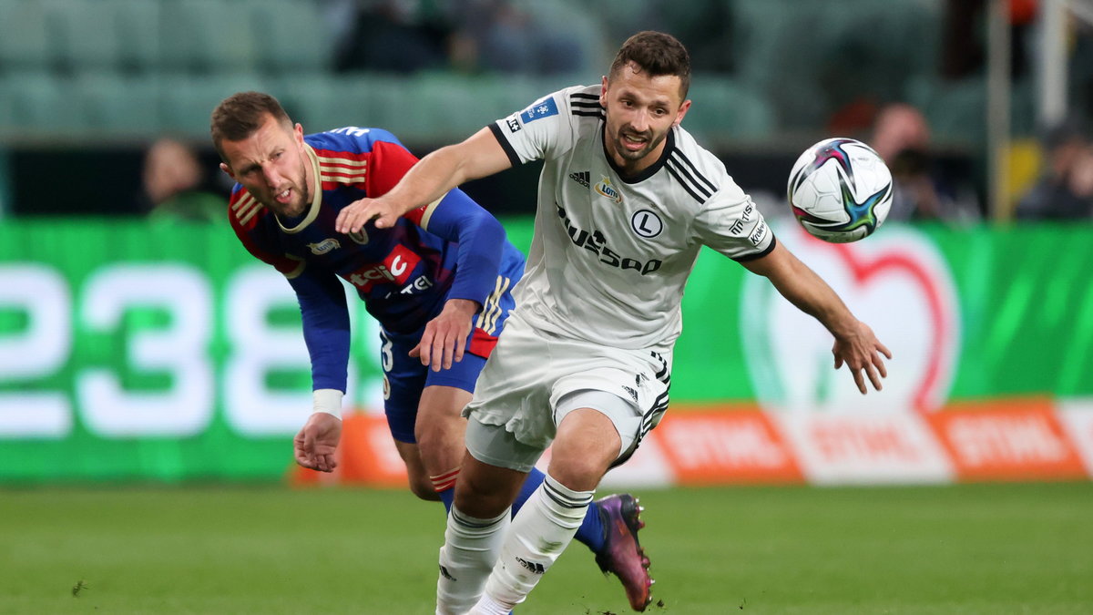 Pilka nozna. PKO Ekstraklasa. Legia Warszawa - Piast Gliwice. 18.04.2022