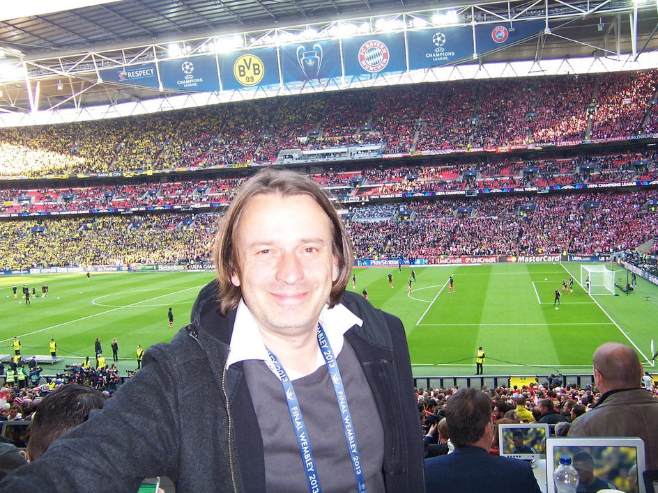 Dziennikarz Oliver Mueller przed finałem Borussia – Bayern na Wembley w 2013 r., który komentował w radiu