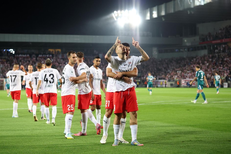 Filip Stojilković marcou o primeiro gol do Cracovia na partida contra o Legia