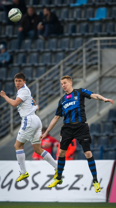 PIŁKARSKA EKSTRAKLASA ZAWISZA KONTRA RUCH CHORZÓW (Jakub Wójcicki Maciej Jankowski )