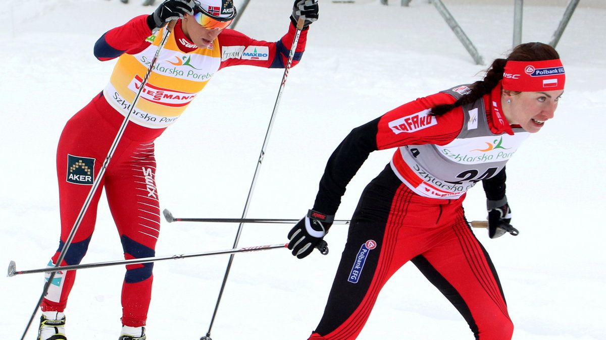 Justyna Kowalczyk (P) i Marit Bjoergen (L)