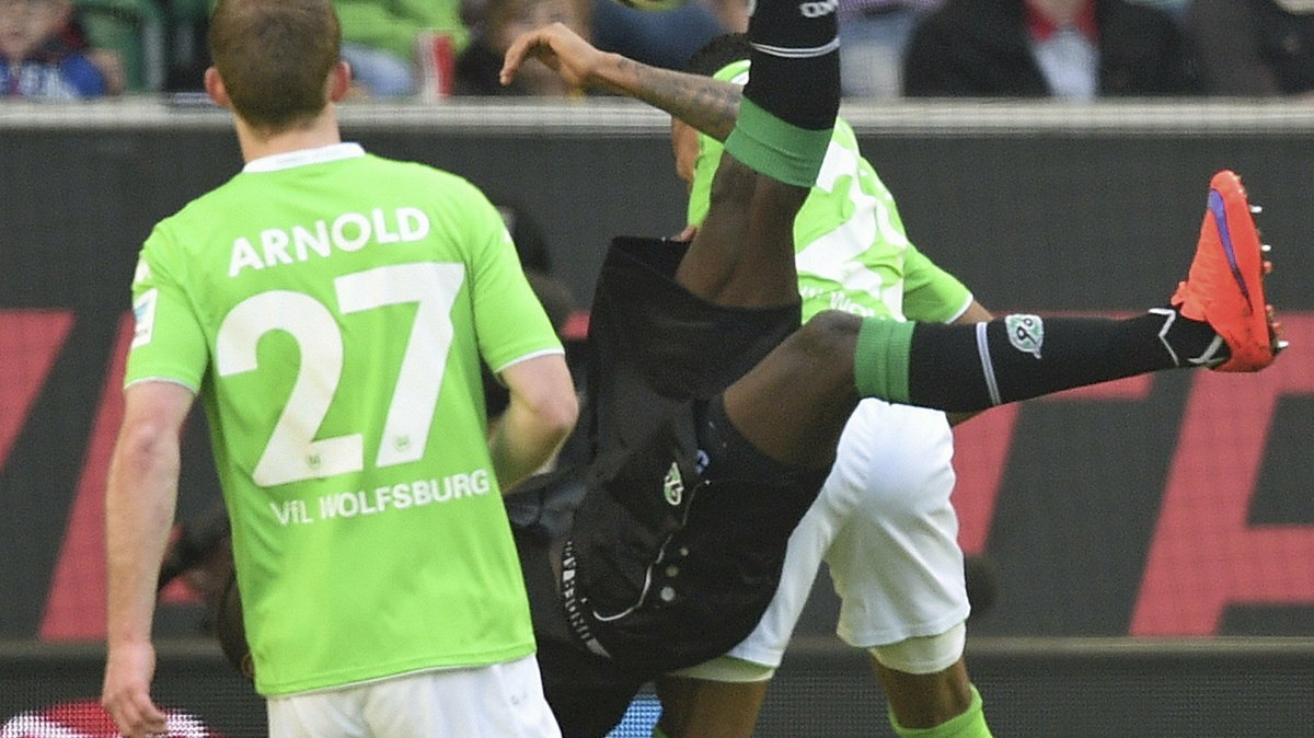 Hanover 96's Sane scores during the German first division Bundesliga soccer match against VfL Wolfsburg in Wolfsburg