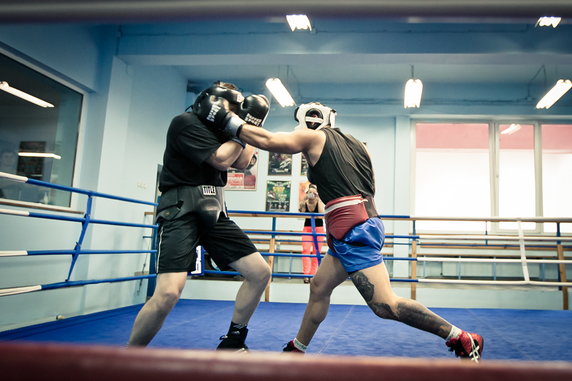 Artur Szpilka trenuje przed walką z Mike'em Mollo