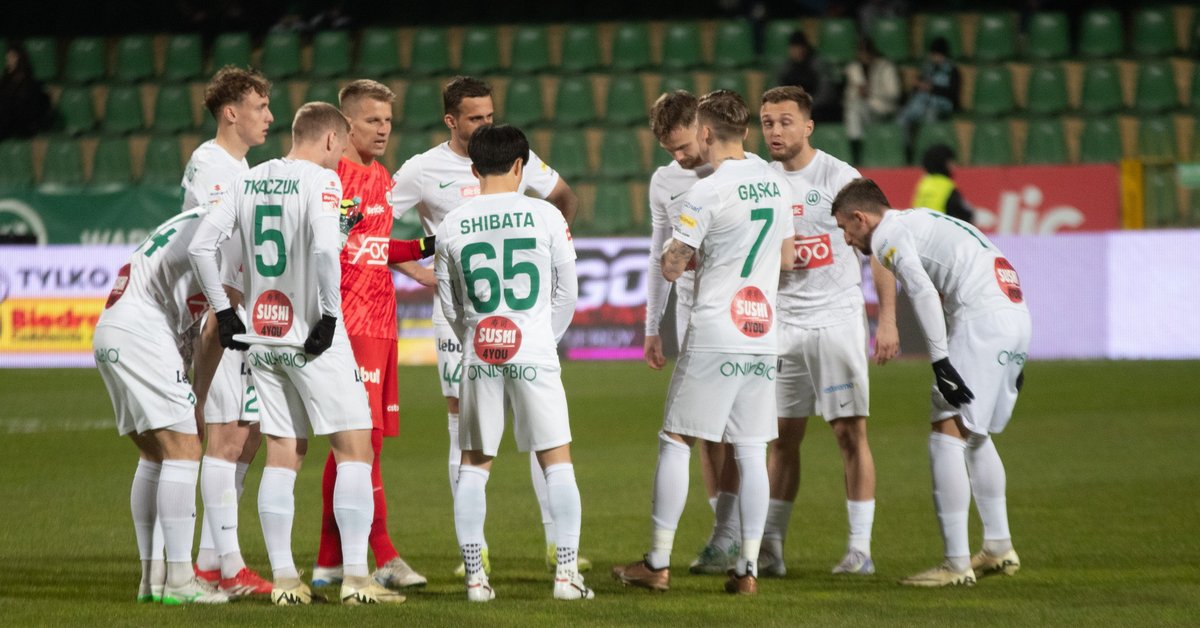 Warta chce przerwać koszmarną serię. Walka o punkty w Legnicy! [WYNIK NA ŻYWO]