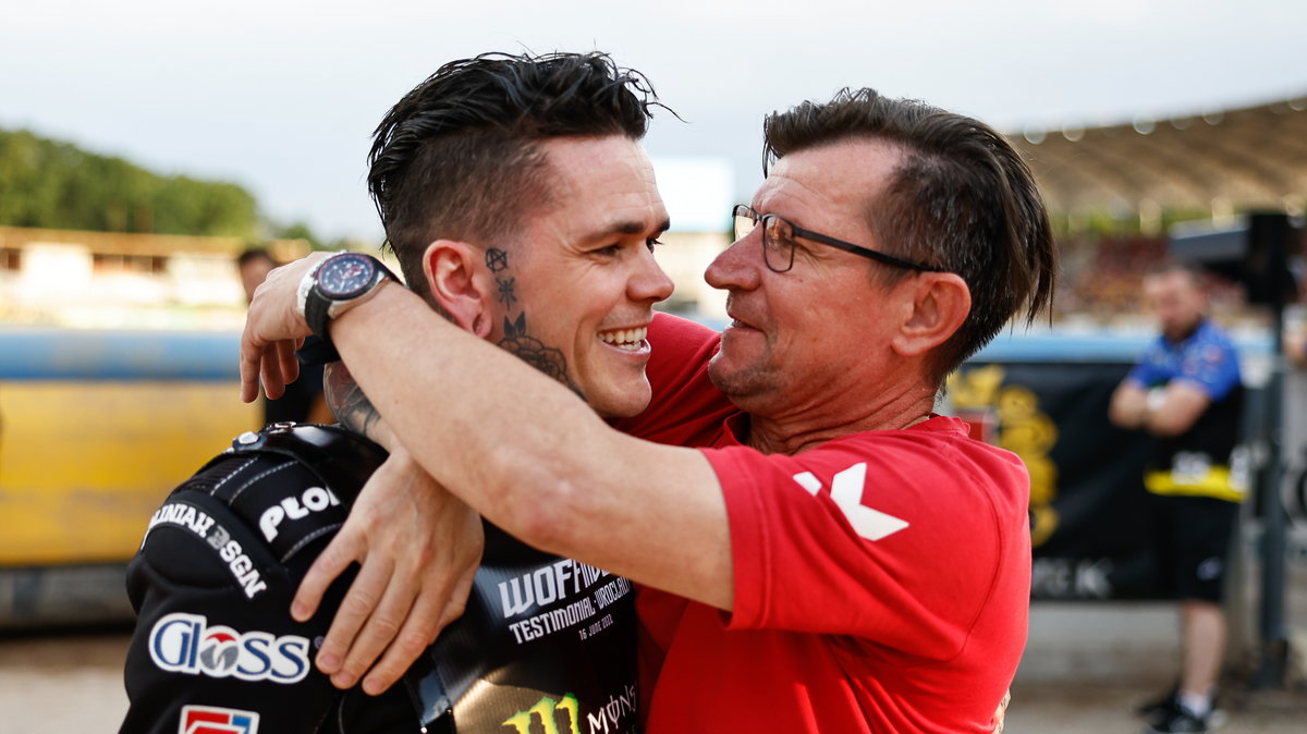 Tai Woffinden i trener Betard Sparty Wrocław, Dariusz Śledź