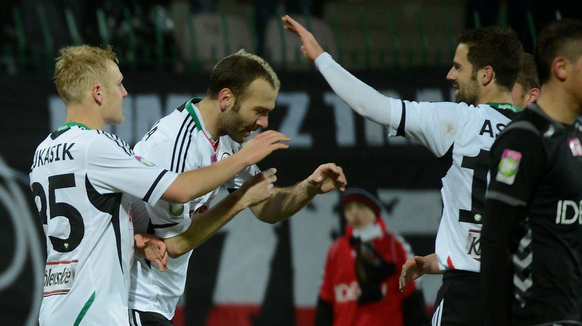 PIŁKA NOŻNA LIGA POLSKA DERBY WARSZAWY POLONIA LEGIA