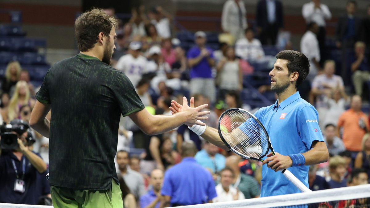 Novak Djoković (z prawej) i Jerzy Janowicz 