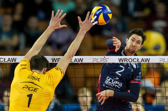 SIATKÓWKA PUCHAR POLSKI FINAŁ ZAKSA - SKRA (Srecko Lisinac i Kevin Tillie)