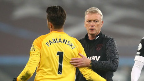 Łukasz Fabiański i David Moyes po jednym z meczów zeszłego sezonu Premier League