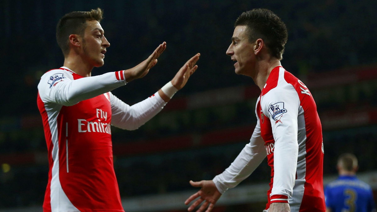 Laurent Koscielny i Mesut Ozil