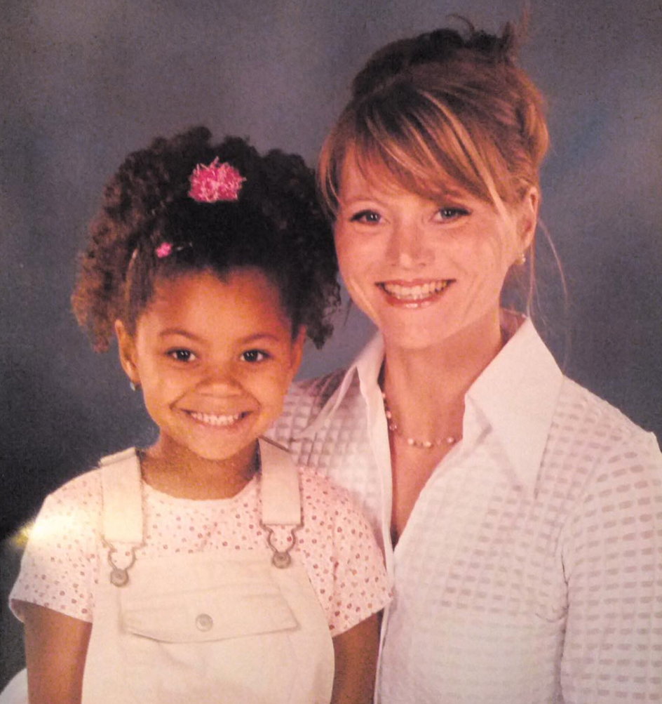 Camryn Rogers w dzieciństwie ze swoją mamą