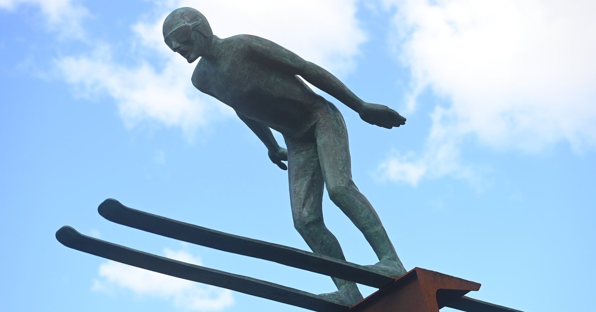 A New Sculpture of a Ski Jumper Unveiled in Warsaw