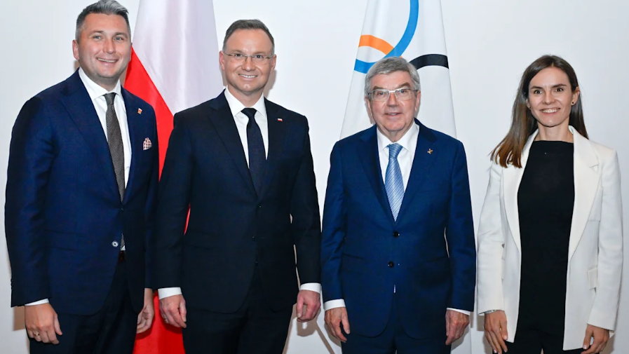 Polska delegacja i Thomas Bach