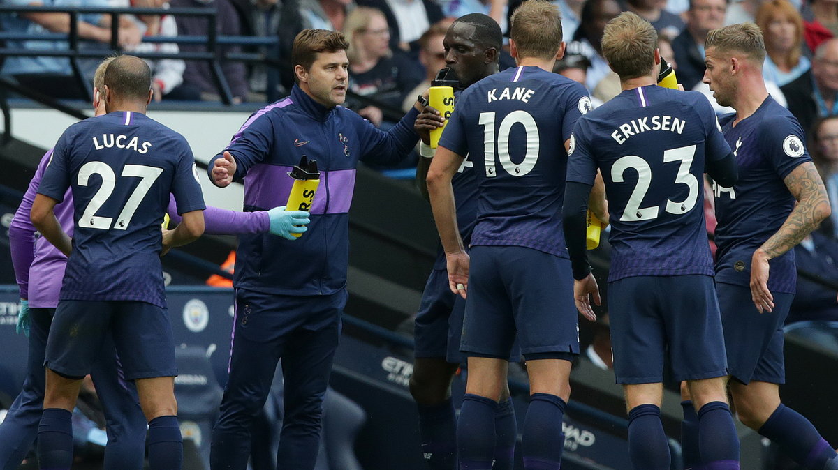 Mauricio Pochettino z piłkarzami Tottenhamu