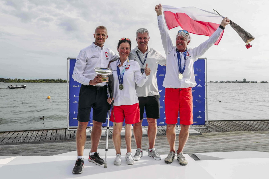 Od lewej: Trener Grzegorz Prokopowicz, Olga Górnaś-Grudzień, Tomasz Chamera i Piotr Cichocki