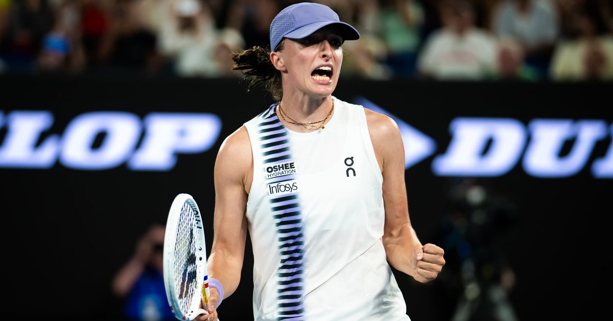 O której mecz Marie Bouzkova - Iga Świątek? Gdzie oglądać? Transmisja TV