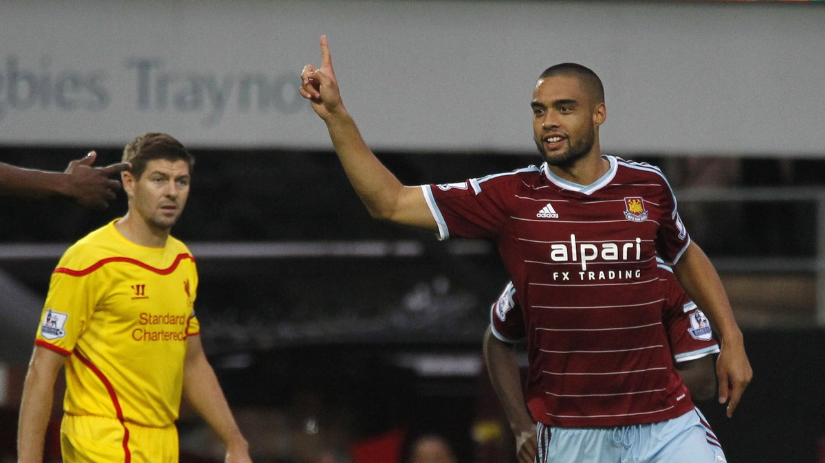 Winston Reid (z prawej)