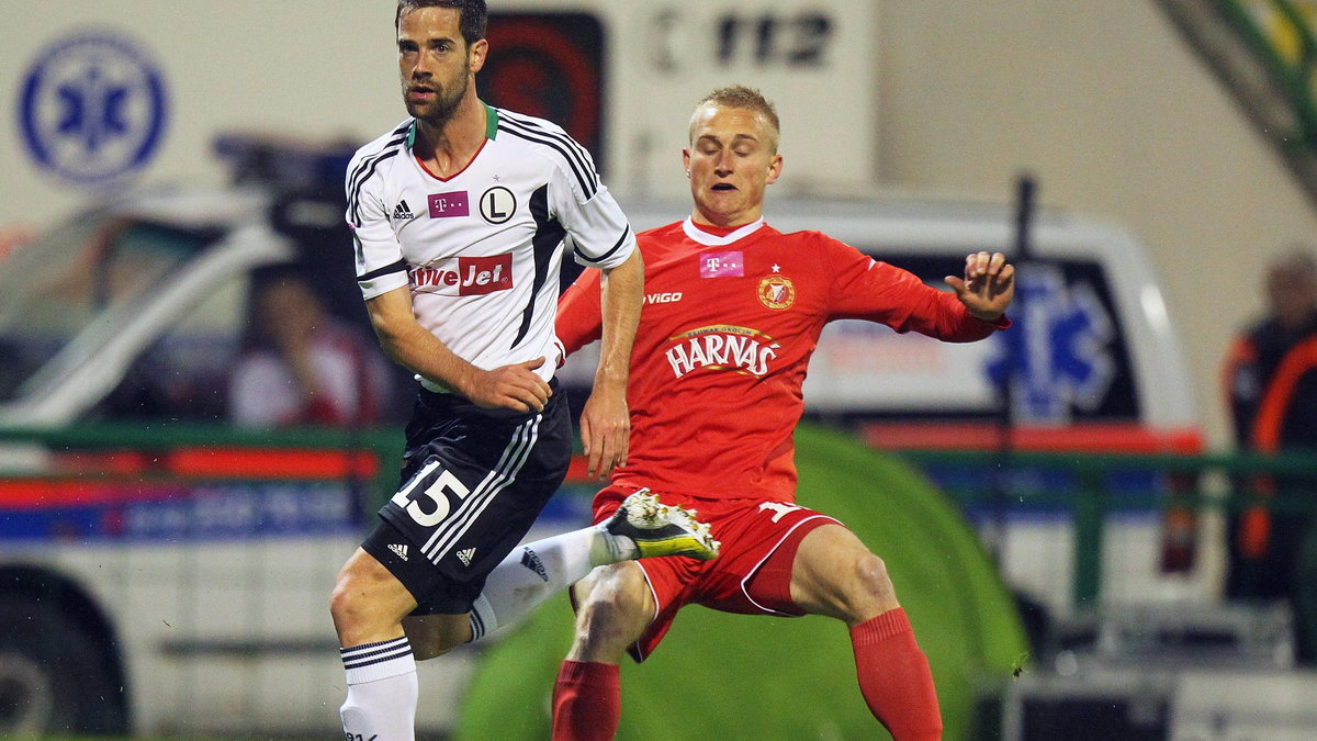 Inaki Astiz i Bartłomiej Pawłowski w meczu Widzew - Legia 