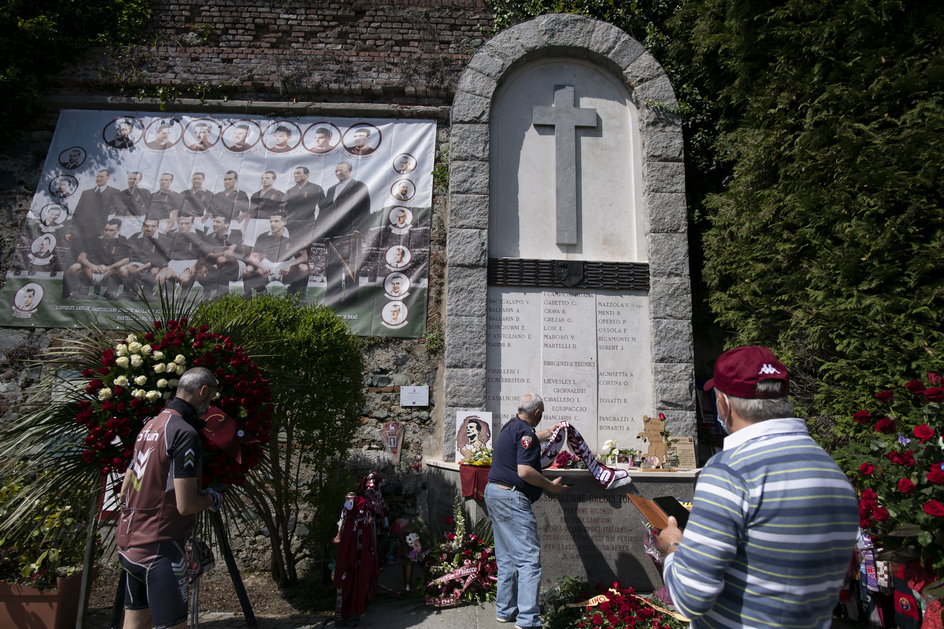 Miejsce katastrofy, a obecnie miejsce pamięci przy Basilica di Superga