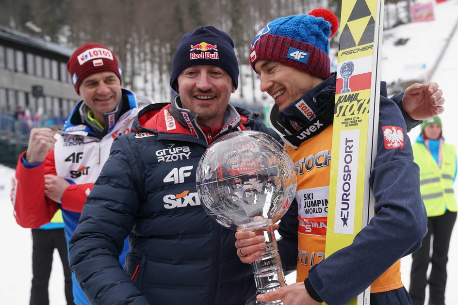 Trener Stefan Horngacher, Adam Małysz i Kamil Stoch pod koniec marca było trójką najbardziej zadowolonych ludzi pod słoweńską Letalnicą.