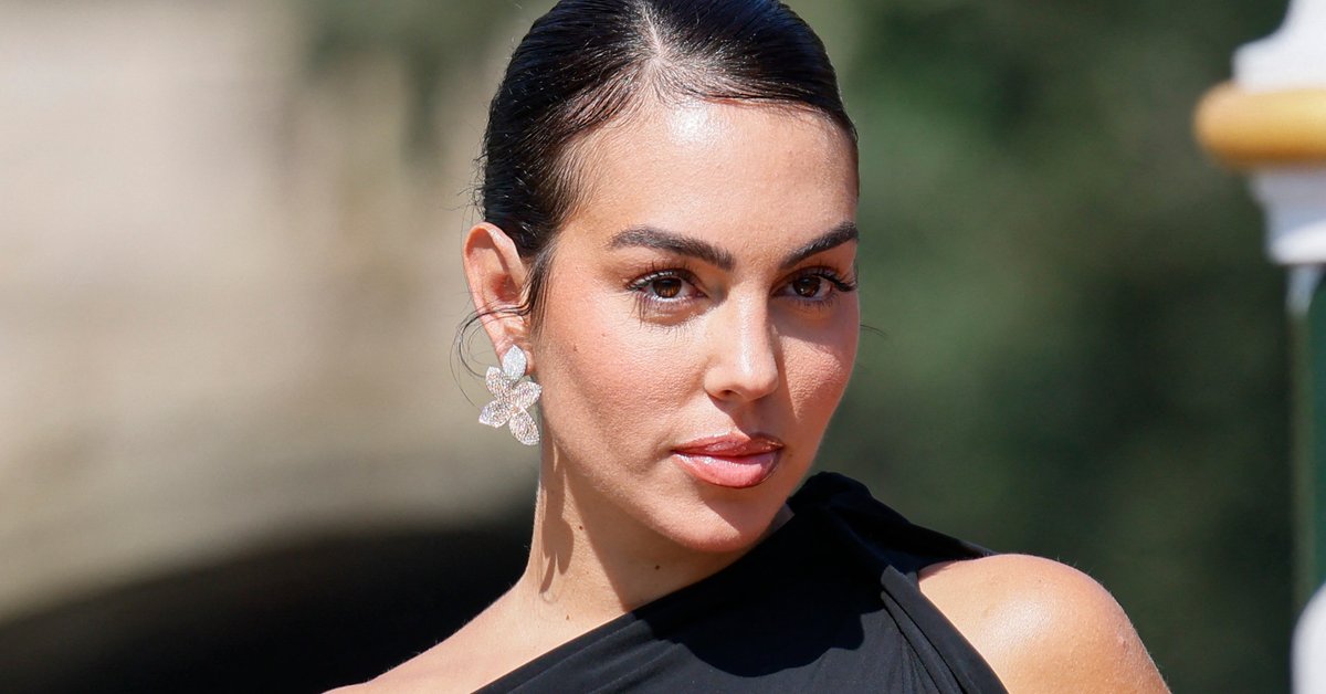 Zdjęcie dziewczyny Ronaldo robi furorę. Prawie 2 mln polubień