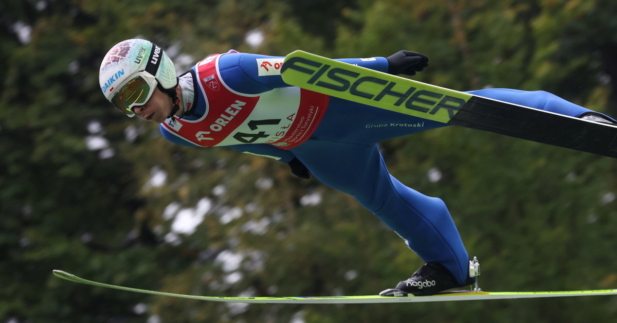 Polish Ski Jumpers Fall Short in Wisła: A Surprise Podium Finish