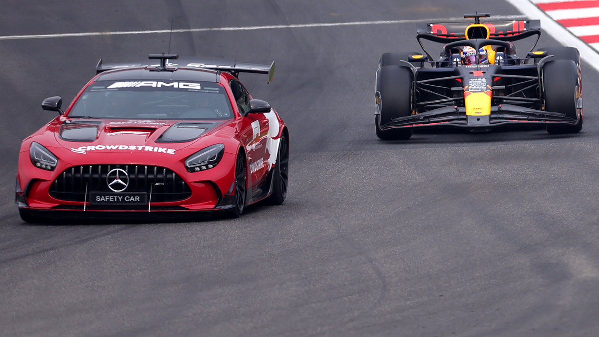 Safety car i Max Verstappen