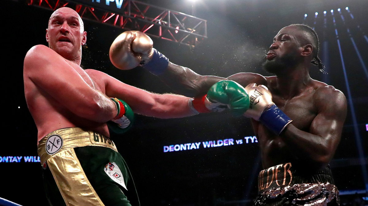 Deontay Wilder (z prawej)