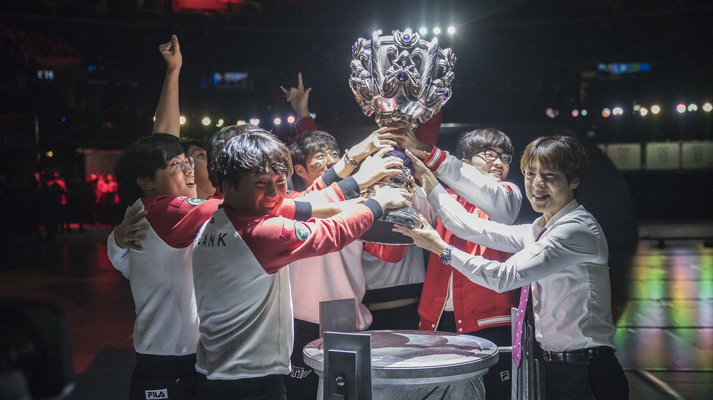 SKT 2016