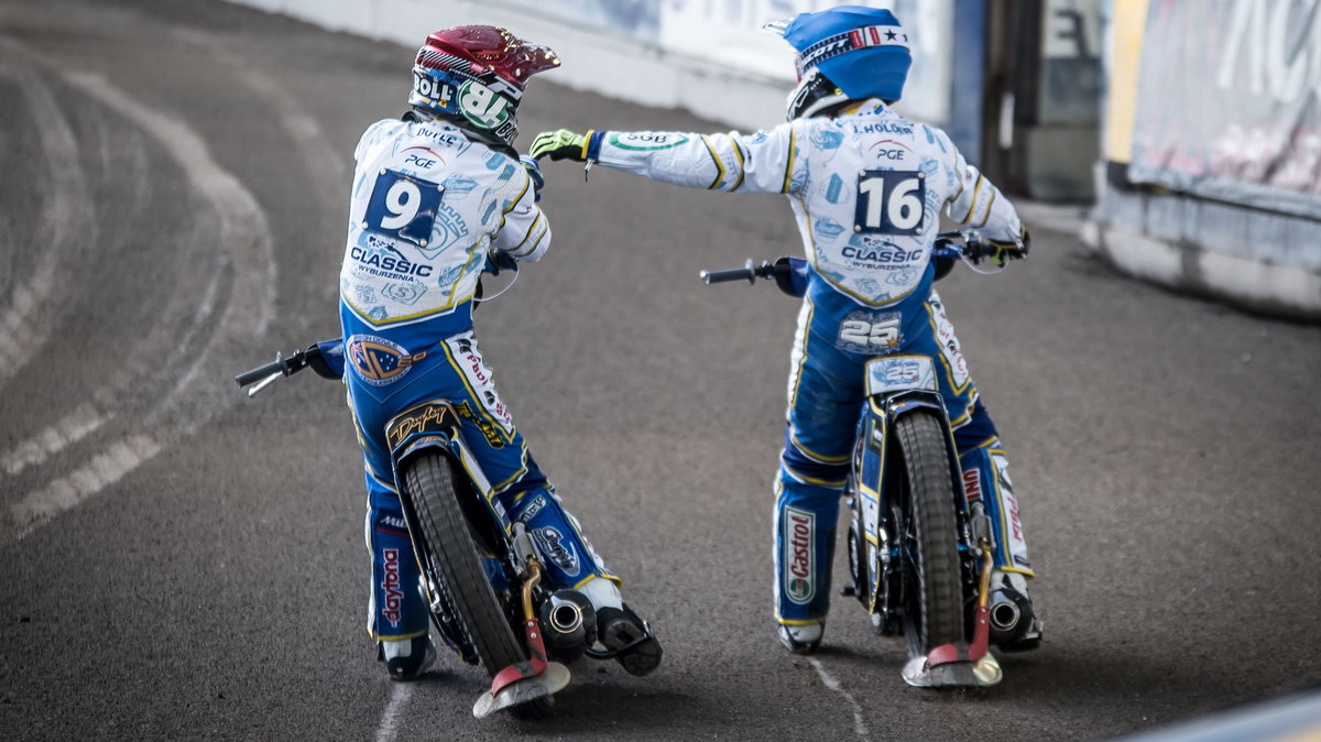 Jason Doyle, Jack Holder