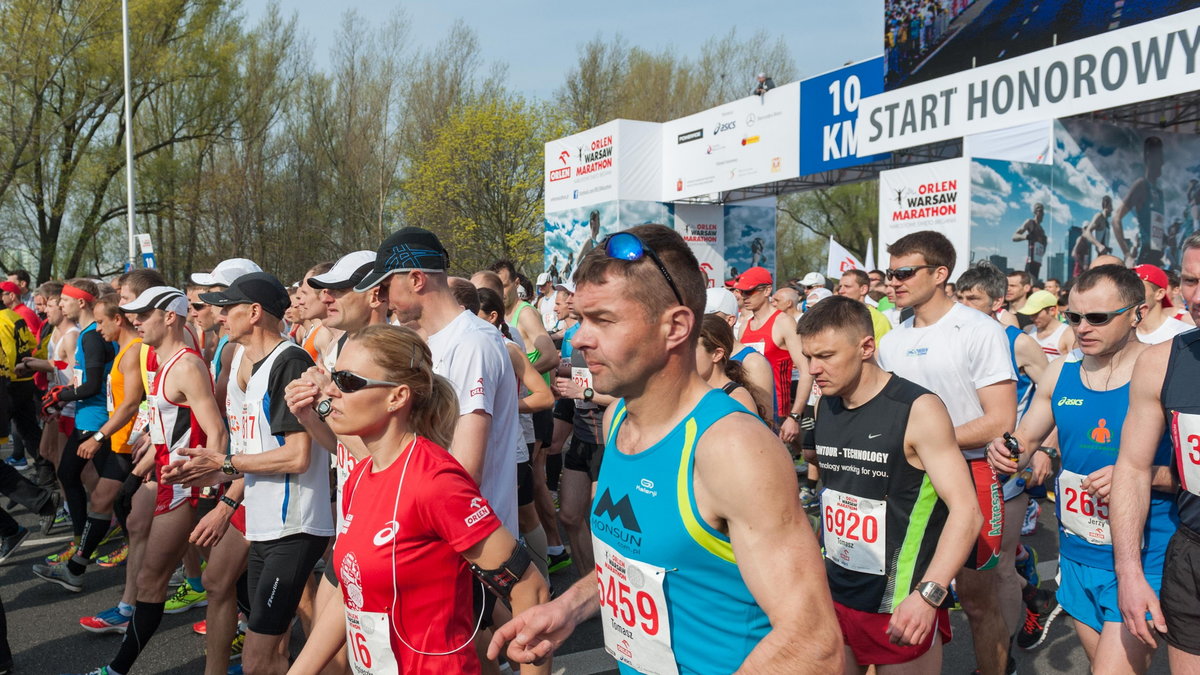 Start maratonu i biegu na 10 km odbywa się o tej samej porze