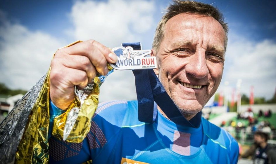 Jerzy Skarżyński był reprezentantem Polski w maratonie, ale po zakończeniu wyczynowej kariery nie porzucił biegania. Startował m.in. w Wings for Life World Run