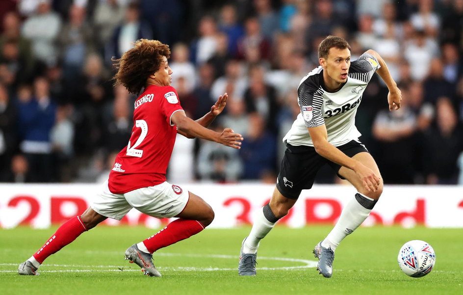 Krystian Bielik w barwach Derby County