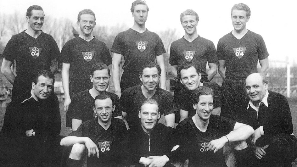 Zespół Bayeru w 1951 r.