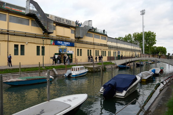 Po awansie do Serie A stadion przeszedł gruntowną renowację. Dla fanów włoskiego futbolu, to obowiązkowy punkt przy wizycie w Wenecji