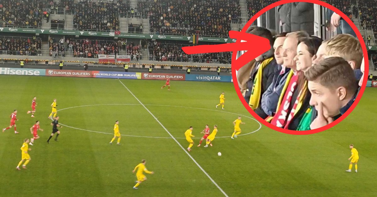 Tak Donald Tusk zareagował na bluzgi pod swoim adresem. Pojawił się też transparent