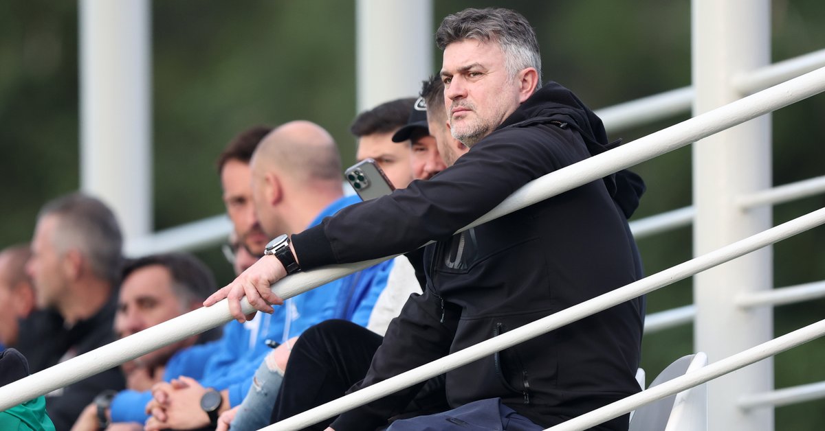 Znany trener chce przejąć Legię Warszawa. Prosto z Włoch