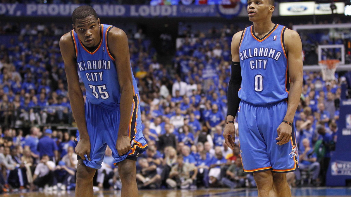 Kevin Durant (z lewej) i Russell Westbrook