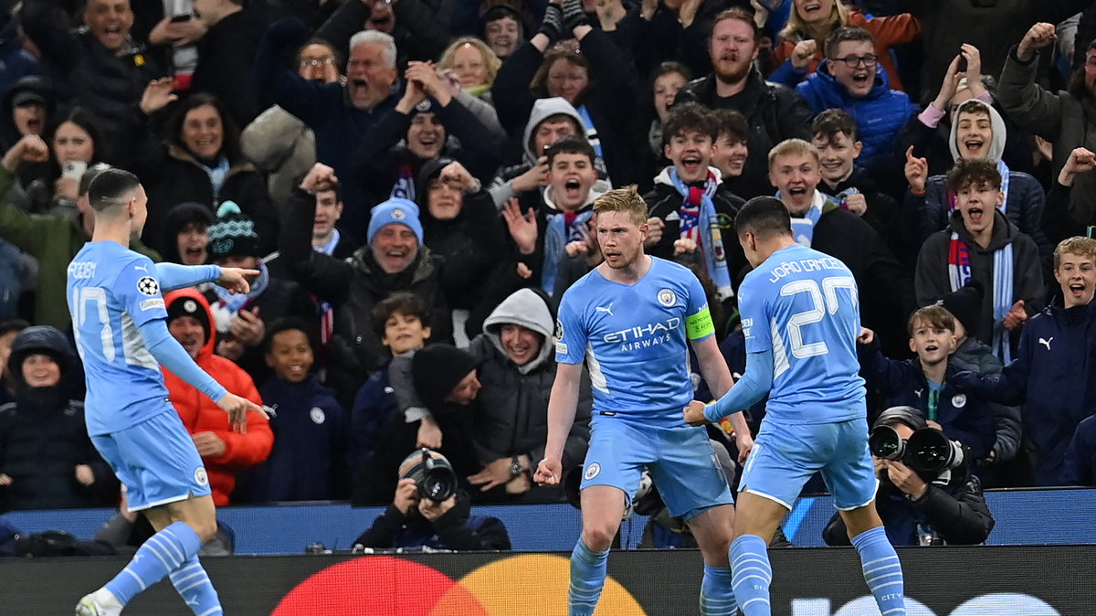 Kevin De Bruyne, Joao Cancelo, Phil Foden (Manchester City)