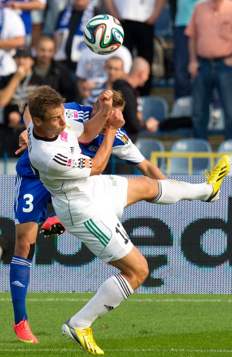 PIŁKA NOŻNA LIGA POLSKA RUCH CHORZÓW PGE GKS BEŁCHATÓW (Adrian Basta)