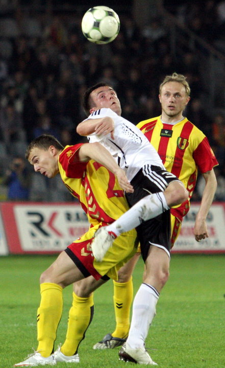 PIŁKA NOŻNA LIGA POLSKA KORONA KIELCE LEGIA WARSZAWA