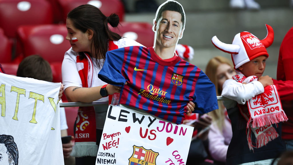 Robert Lewandowski byłby w Barcelonie więcej niż piłkarzem