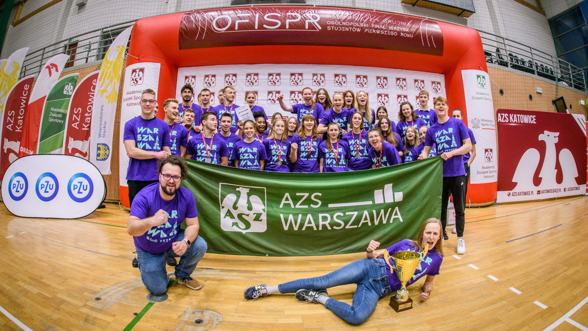 Tak ekipa AZS Warszawa cieszyła się z wygranej w Igrzyskach Studentów Pierwszego Roku.