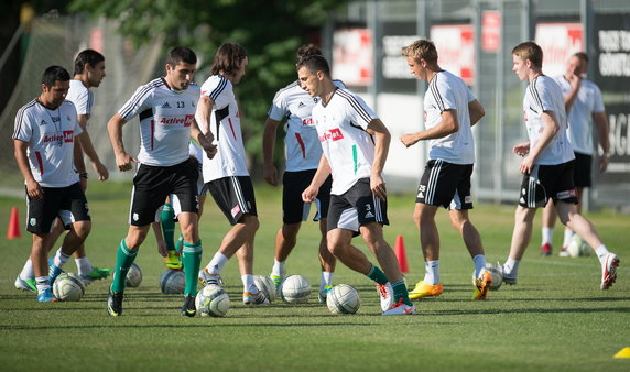 Legia Warszawa wznowiła treningi