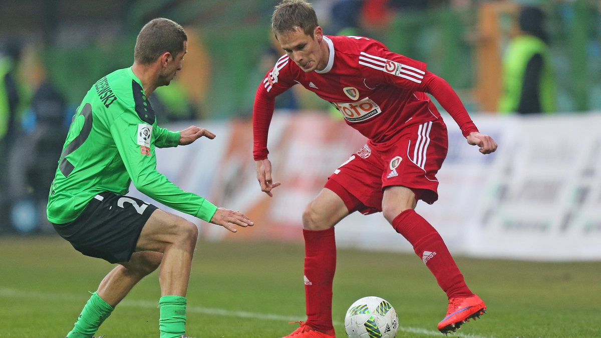 13.02.2016 GORNIK LECZNA - PIAST GLIWICE EKSTRAKLASA PILKA NOZNA