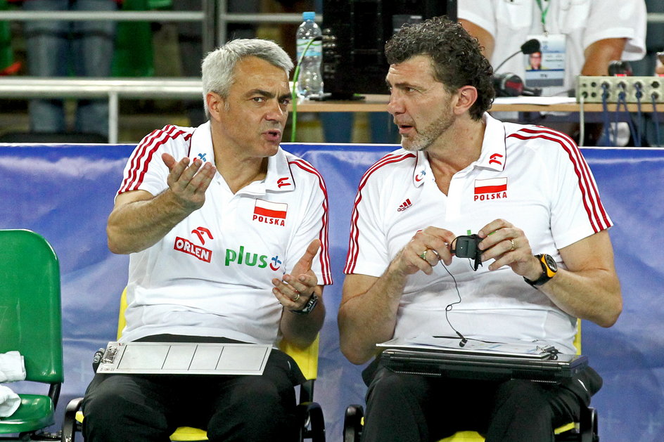 Andrea Anastasi (z lewej) zaprosił swojego najlepszego przyjaciela do pracy w sztabie polskiej kadry. Z Biało-Czerwonymi wygrali Ligę Światową w 2012 r., a rok wcześniej zdobyli brąz tych rozgrywek oraz mistrzostw Europy. 