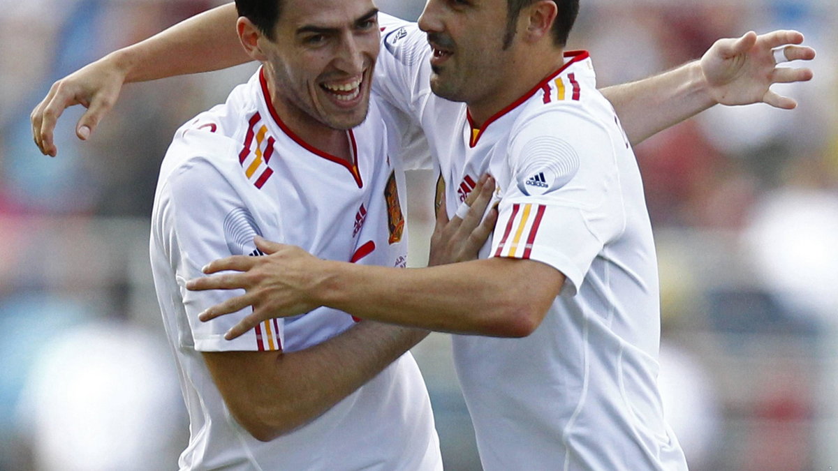 David Villa (P) i Andoni Iraola (L)